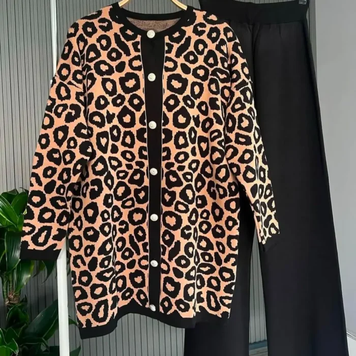 Leopar Hırka Triko Pantolon Takım